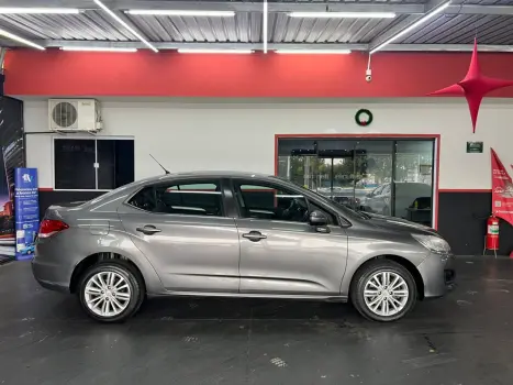 CITROEN C4 Sedan 1.6 16V 4P LOUNGE ORIGINE BUSINESS THP TURBO AUTOMÁTICO, Foto 7 CITROEN C4 Sedan 1.6 16V 4P LOUNGE ORIGINE BUSINESS THP TURBO AUTOMÁTICO, Foto 7