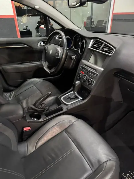 CITROEN C4 Sedan 1.6 16V 4P LOUNGE EXCLUSIVE THP TURBO AUTOM�TICO, Foto 5