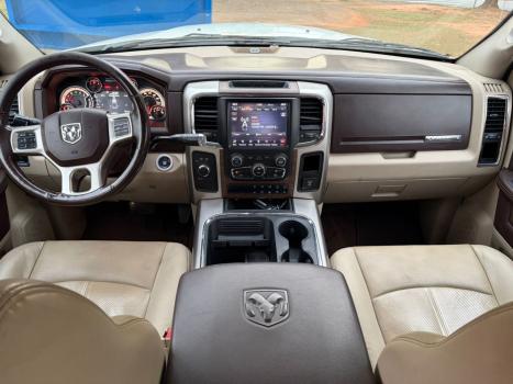 DODGE Ram 6.7 I6 24V 4P 2500 LARAMIE 4X4 TURBODIESEL  AUTOM�TICO CABINE DUPLA, Foto 13