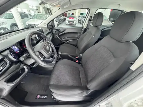 FIAT Cronos 1.0 4P FIREFLY FLEX DRIVE, Foto 10 FIAT Cronos 1.0 4P FIREFLY FLEX DRIVE, Foto 10