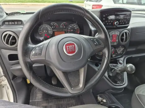FIAT Doblo 1.8 16V 4P FLEX ADVENTURE 6 LUGARES, Foto 10