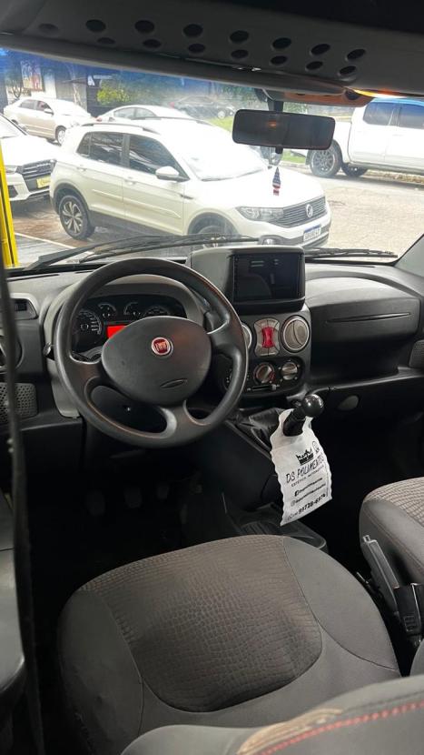 FIAT Doblo 1.8 16V 4P FLEX ADVENTURE 6 LUGARES, Foto 13