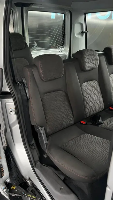 FIAT Doblo 1.8 16V 4P FLEX ADVENTURE 6 LUGARES, Foto 15