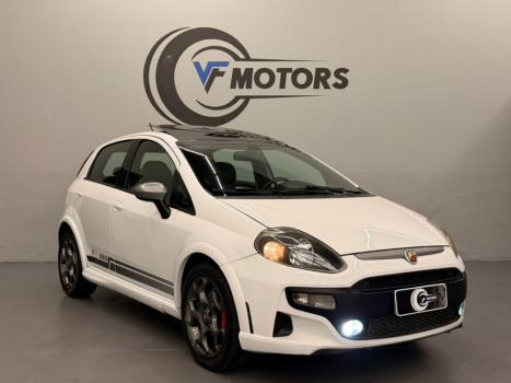 FIAT Punto 1.4 16V 4P T-JET TURBO, Foto 3