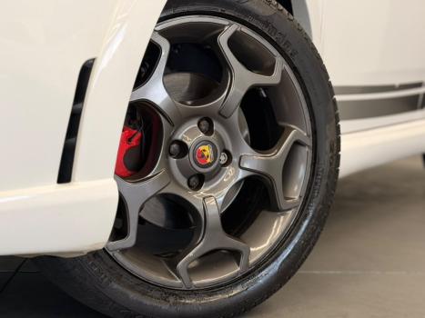FIAT Punto 1.4 16V 4P T-JET TURBO, Foto 4