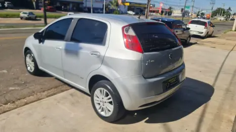 FIAT Punto 1.4 4P ATTRACTIVE FLEX, Foto 7