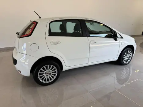 FIAT Punto 1.4 4P FLEX ATTRACTIVE ITALIA, Foto 3