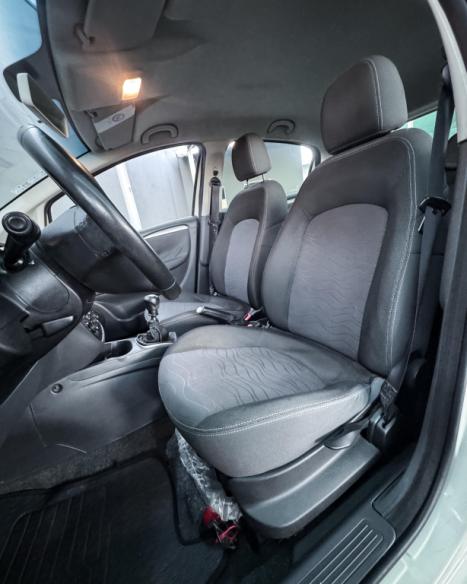 FIAT Punto 1.4 4P FLEX ATTRACTIVE ITALIA, Foto 9