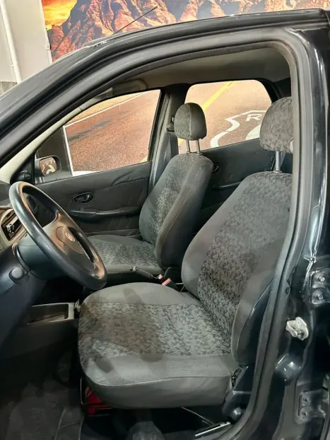 FIAT Siena 1.0 16V 4P EX, Foto 3