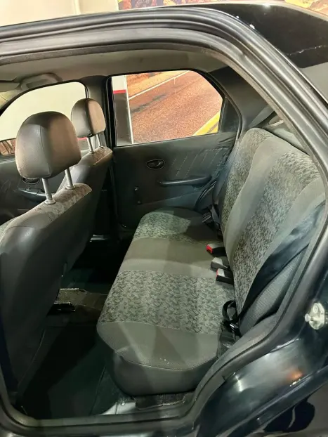 FIAT Siena 1.0 16V 4P EX, Foto 4