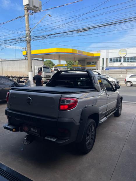 FIAT Strada 1.8 16V FLEX ADVENTURE CABINE ESTENDIDA, Foto 5