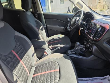 FIAT Toro 1.8 16V 4P FLEX FREEDOM AUTOM�TICO, Foto 6