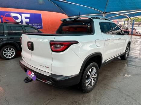 FIAT Toro 2.0 16V 4P VOLCANO 4WD TURBO DIESEL AUTOMÁTICO, Foto 4