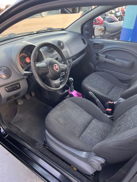 FIAT Uno 1.0 FLEX VIVACE, Foto 6