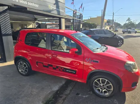 FIAT Uno 1.4 4P FLEX SPORTING, Foto 4