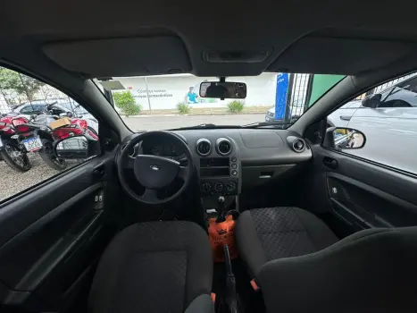 FORD Fiesta Hatch 1.4 16V 4P CLX , Foto 6