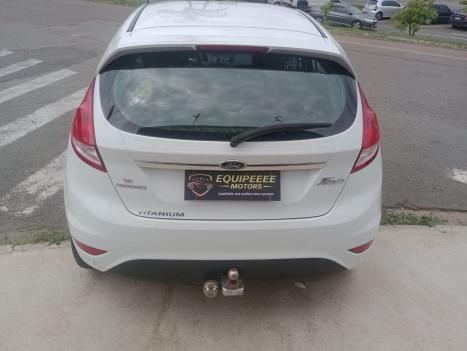 FORD Fiesta Hatch 1.6 16V 4P FLEX TITANIUM POWERSHIFT AUTOM�TICO, Foto 7