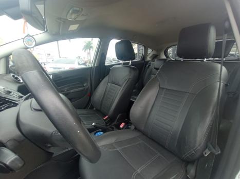 FORD Fiesta Hatch 1.6 16V 4P FLEX TITANIUM POWERSHIFT AUTOM�TICO, Foto 12