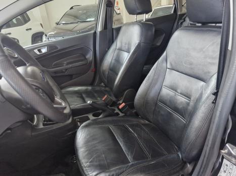FORD Fiesta Hatch 1.6 4P SE PLUS FLEX, Foto 6