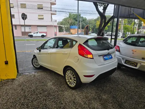 FORD Fiesta Hatch 1.0 4P SEL ECOBOOST TURBO POWERSHIFT AUTOM�TICO, Foto 12