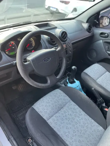 FORD Fiesta Sedan 1.6 4P FLEX, Foto 10