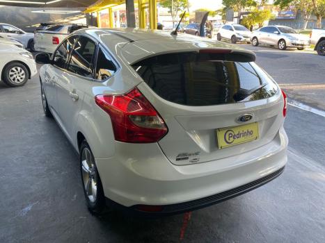FORD Focus Hatch 1.6 16V 4P FLEX S, Foto 6