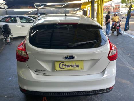 FORD Focus Hatch 1.6 16V 4P FLEX S, Foto 9