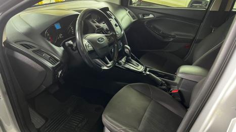 FORD Focus Sedan 2.0 16V 4P FLEX S POWERSHIFT AUTOM�TICO, Foto 11