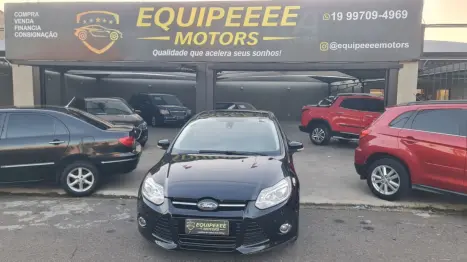 FORD Focus Sedan 2.0 16V 4P FLEX TITANIUM AUTOM�TICO, Foto 1