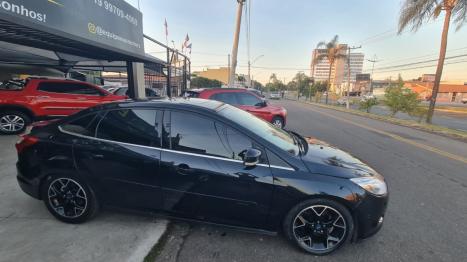 FORD Focus Sedan 2.0 16V 4P FLEX TITANIUM POWERSHIFT AUTOM�TICO, Foto 4