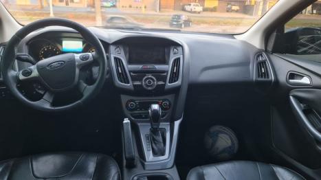 FORD Focus Sedan 2.0 16V 4P FLEX TITANIUM POWERSHIFT AUTOM�TICO, Foto 15