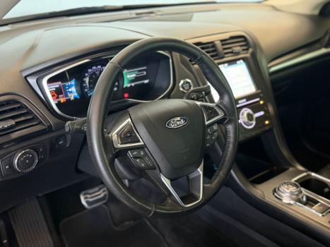 FORD Fusion 2.0 4P 16V TITANIUM AWD AUTOM�TICO, Foto 9