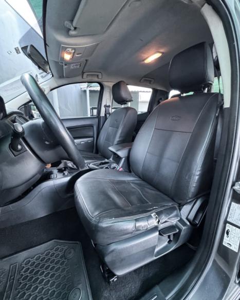 FORD Ranger 2.2 16V XLS DIESEL 4X4 CABINE DUPLA AUTOM�TICO, Foto 9