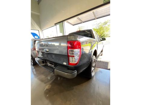 FORD Ranger 2.2 16V XLS DIESEL 4X4 CABINE DUPLA AUTOMÁTICO, Foto 4