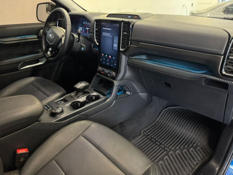 FORD Ranger 3.0 V6 4X4 LIMITED PLUS TURBO DIESEL CABINE DUPLA AUTOMÁTICO, Foto 6 FORD Ranger 3.0 V6 4X4 LIMITED PLUS TURBO DIESEL CABINE DUPLA AUTOMÁTICO, Foto 6