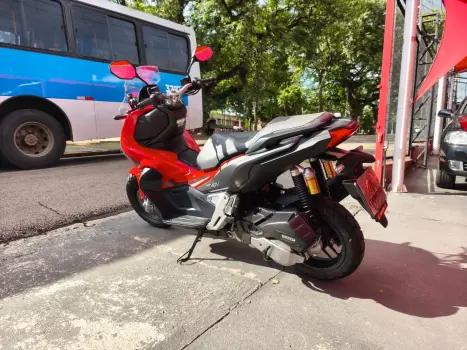 HONDA ADV 150 ABS, Foto 2