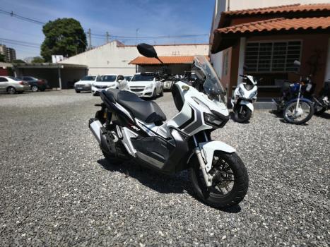 HONDA ADV 150 ABS, Foto 1