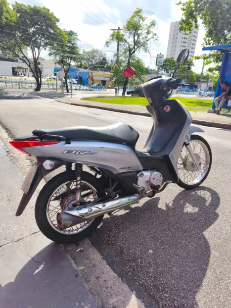 HONDA Biz 125 ES, Foto 8