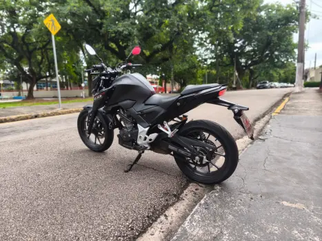 HONDA CB 300 F Twister FLEX ABS, Foto 2