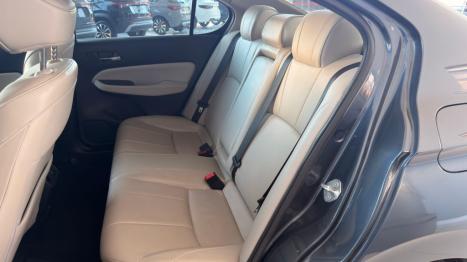 HONDA City Sedan 1.5 16V 4P FLEX TOURING AUTOM�TICO CVT, Foto 4