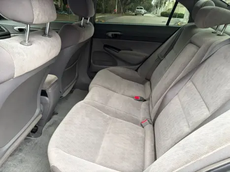 HONDA Civic 1.8 16V 4P FLEX LXS AUTOM�TICO, Foto 13