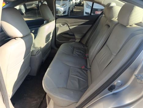 HONDA Civic 1.8 16V 4P FLEX LXS AUTOM�TICO, Foto 6
