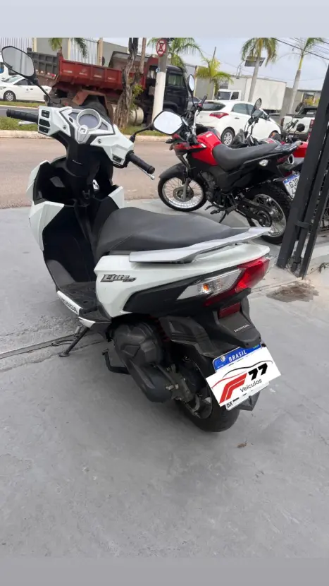 HONDA Elite 125 , Foto 3