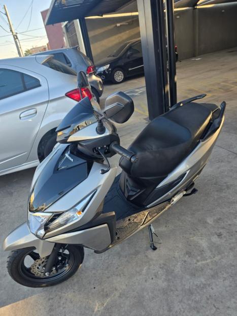 HONDA Elite 125 , Foto 2