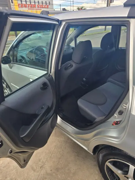 HONDA Fit 1.4 16V 4P LX, Foto 9