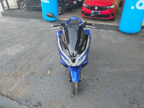 HONDA PCX 150 DLX, Foto 2