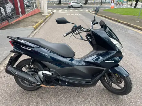 HONDA PCX 150 DLX, Foto 1
