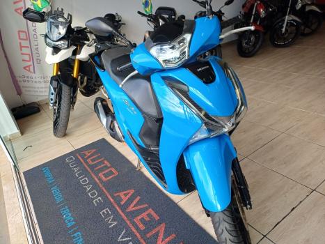 HONDA SH 150 I DLX, Foto 3
