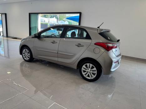 HYUNDAI HB 20 Hatch 1.6 16V 4P FLEX COMFORT, Foto 4