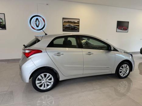 HYUNDAI HB 20 Hatch , Foto 6